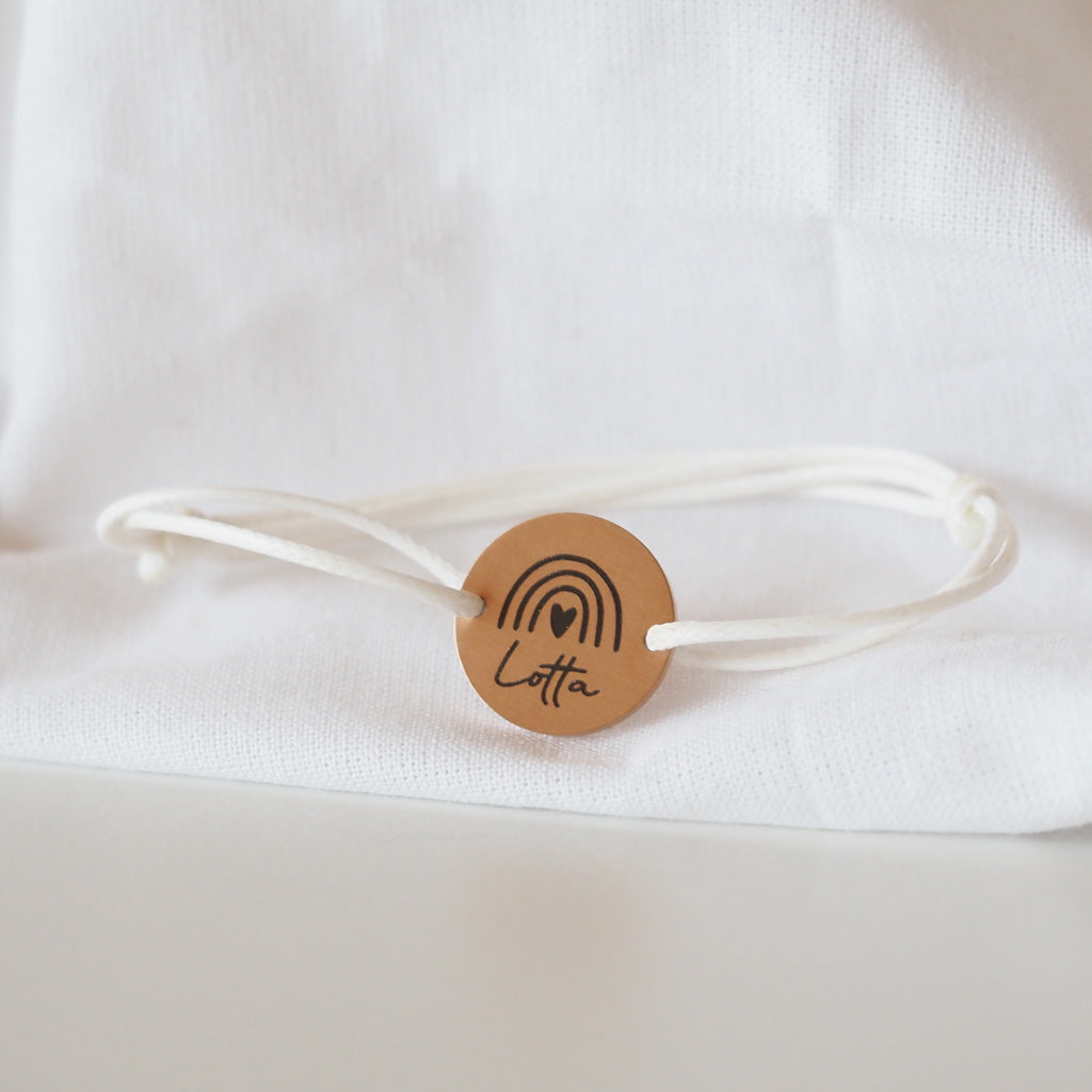 Armbändchen mit persönlicher Gravur