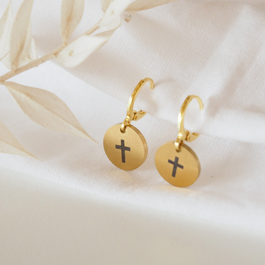 Edelstahlohrhänger mit Kreuzanhänger