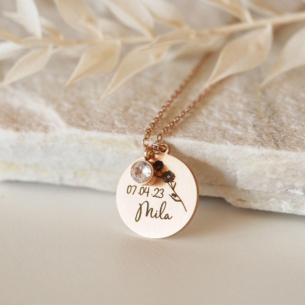 Halskette mit personalisierter Gravur und Geburtsstein