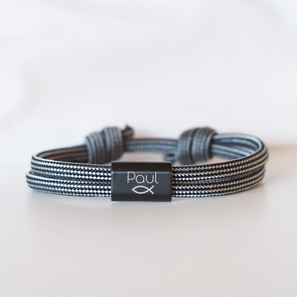 Segeltauarmband mit personalisierten Edelstahlschiebern