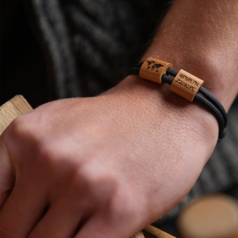 myjori personalisiertes Holz Berg Segeltauarmband