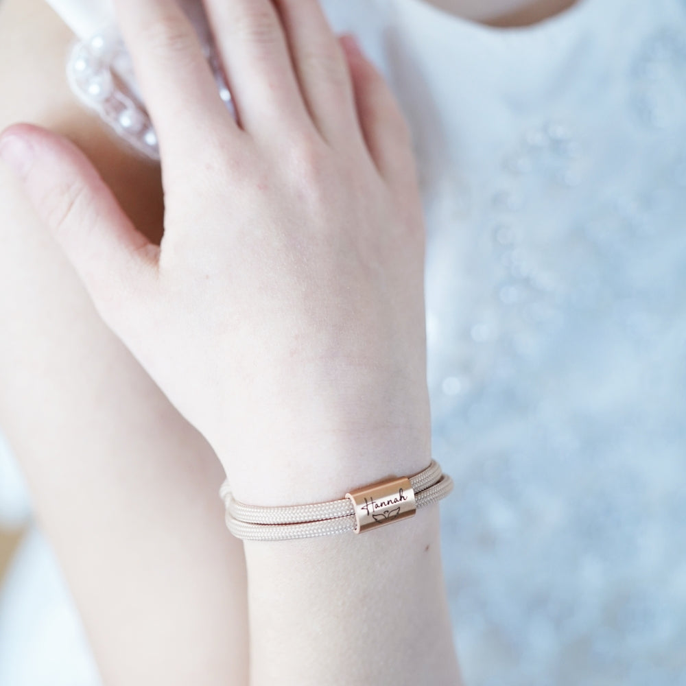 Segeltauarmband  zur Kommunion mit personalisierten Edelstahlschiebern