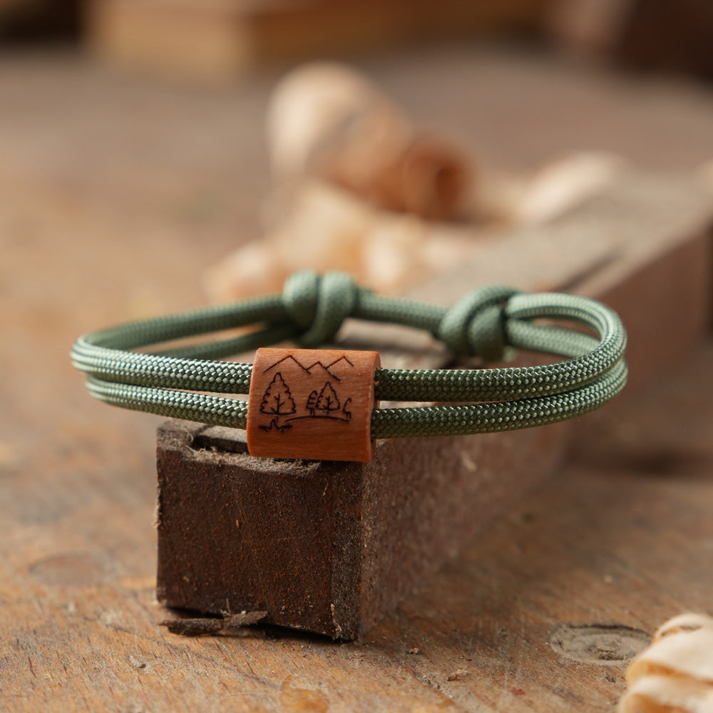 myjori Segeltau Holz Armband mit Berglandschaft Gravur