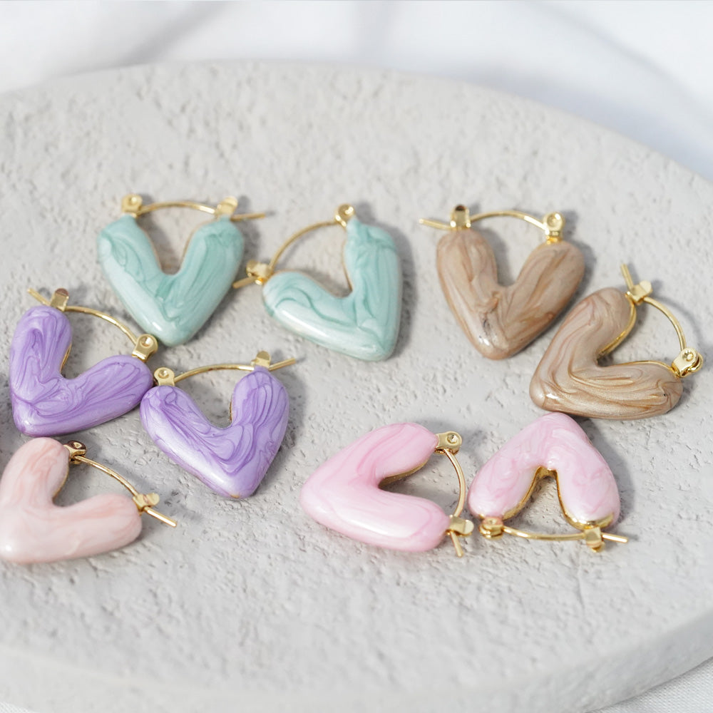 Keramik Herz Ohrringe in Pink & Gold in Geschenkschachtel von myGreta